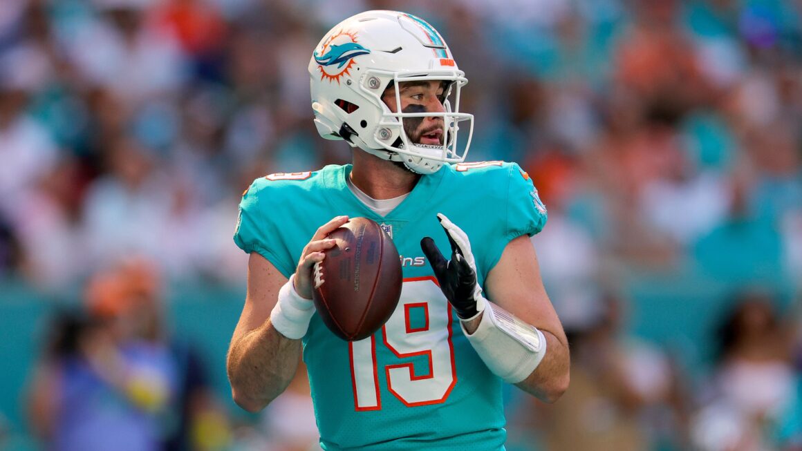 Who Is Skylar Thompson? 5 Things About the Dolphins Backup Player – YourCityWire