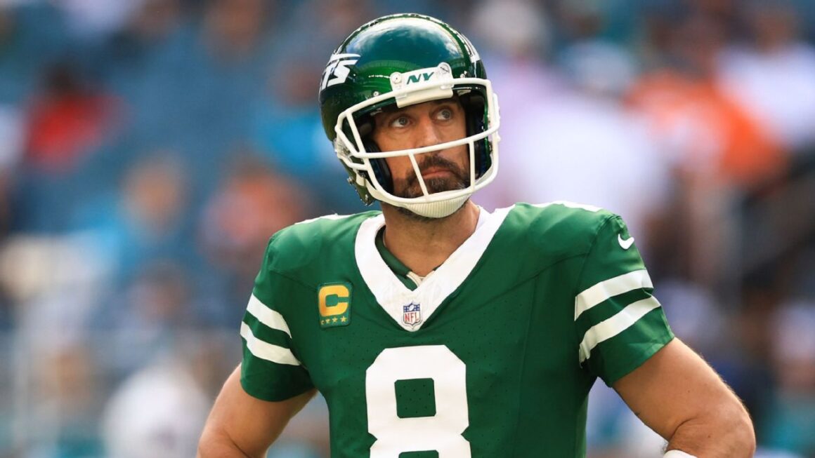 Jets announce split with Aaron Rodgers, wish him success